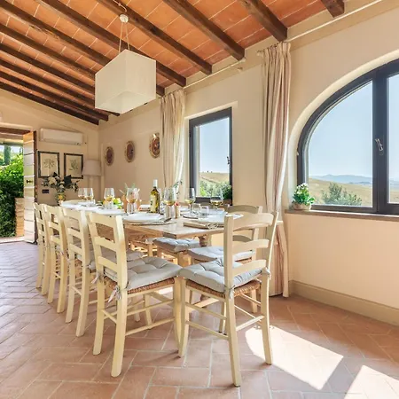 Casale Teatro 10, Emma